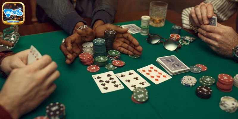 Tìm hiểu luật all in trong poker là gì?