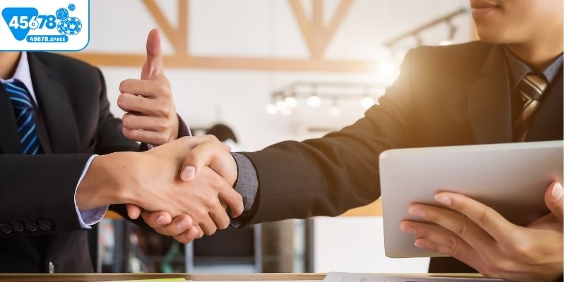 Hoa hồng hấp dẫn lên tới 60% cho đại lý 45678